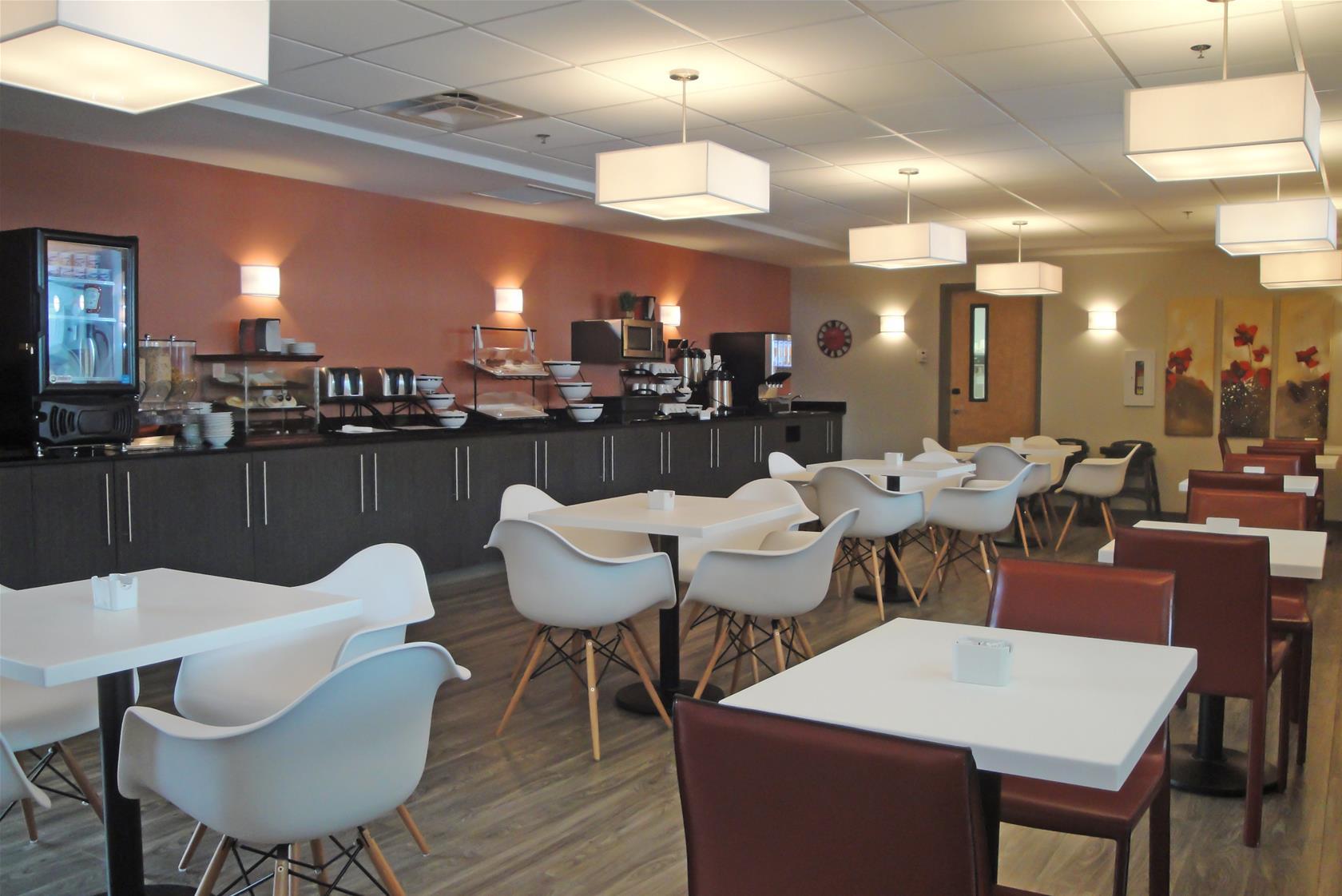 Best Western Plus Airport Inn & Suites Saskatoon Exterior foto